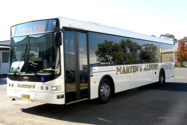 Martins_Bus_Albury
